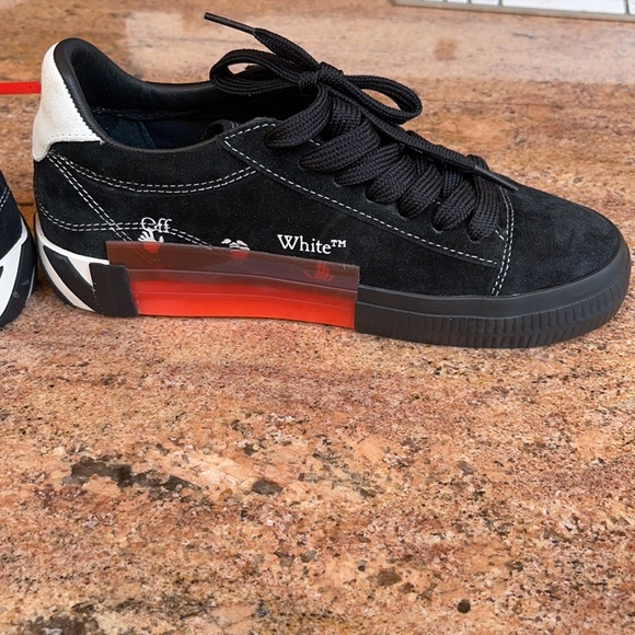Off-white women sneakers - Picture 6 of 6